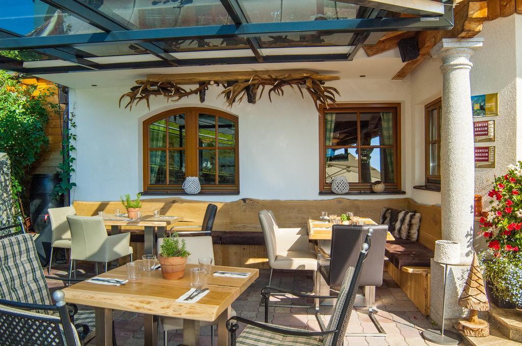Hotel Und Alpen Apartments Mit Sauna - Buerglhoeh Бишофсхофен Экстерьер фото