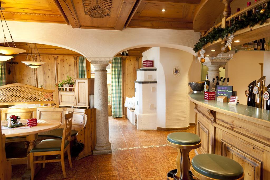 Hotel Und Alpen Apartments Mit Sauna - Buerglhoeh Бишофсхофен Экстерьер фото