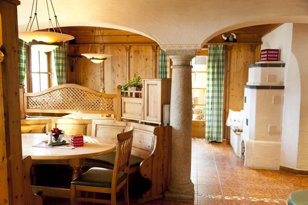 Hotel Und Alpen Apartments Mit Sauna - Buerglhoeh Бишофсхофен Экстерьер фото