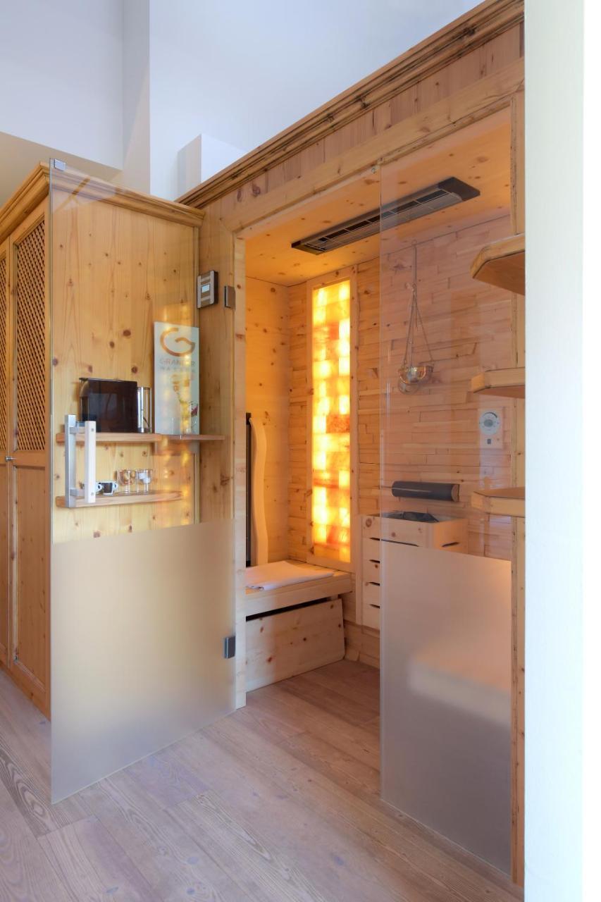 Hotel Und Alpen Apartments Mit Sauna - Buerglhoeh Бишофсхофен Экстерьер фото